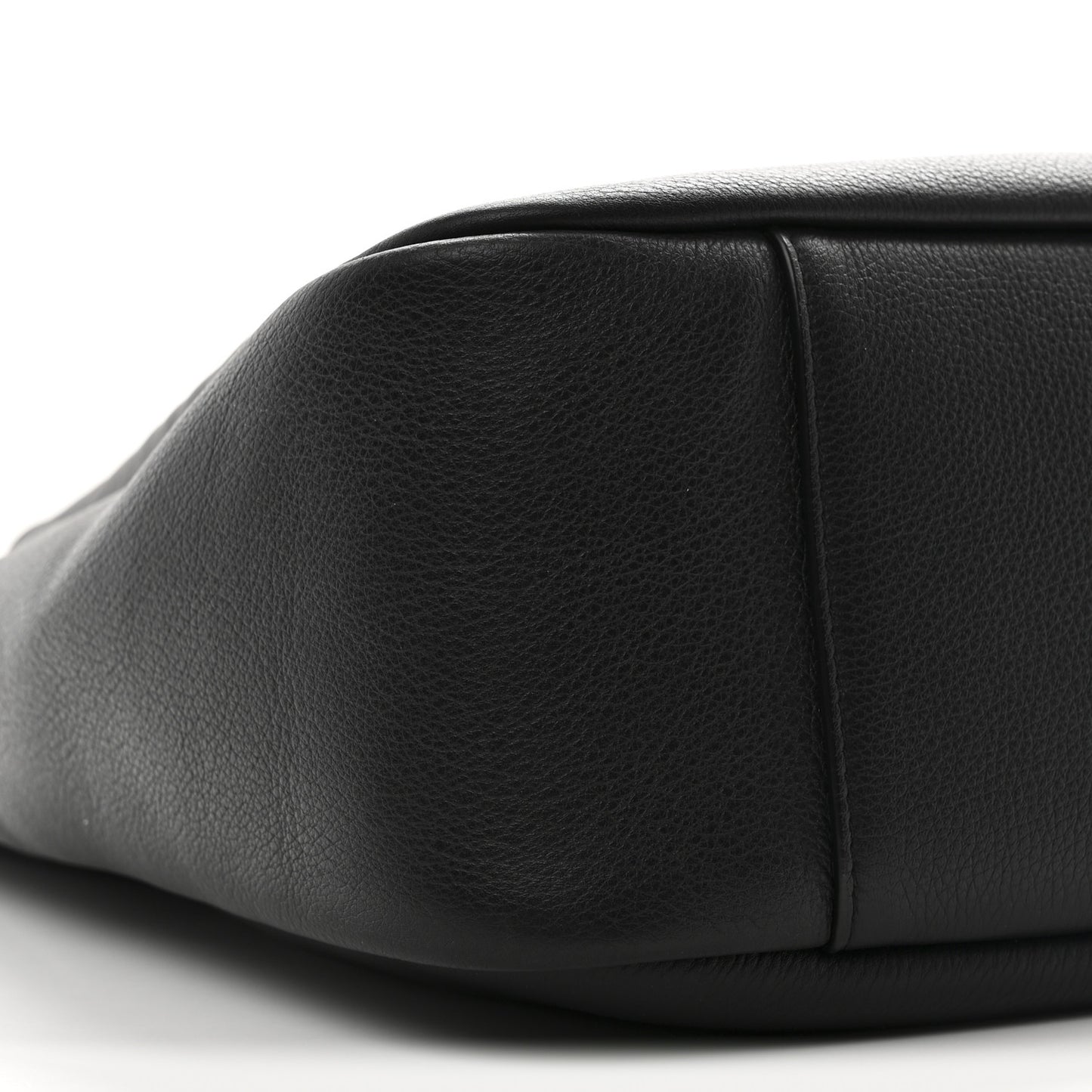 Smooth Calfskin Large Le 5 A 7 Soft Hobo Black
