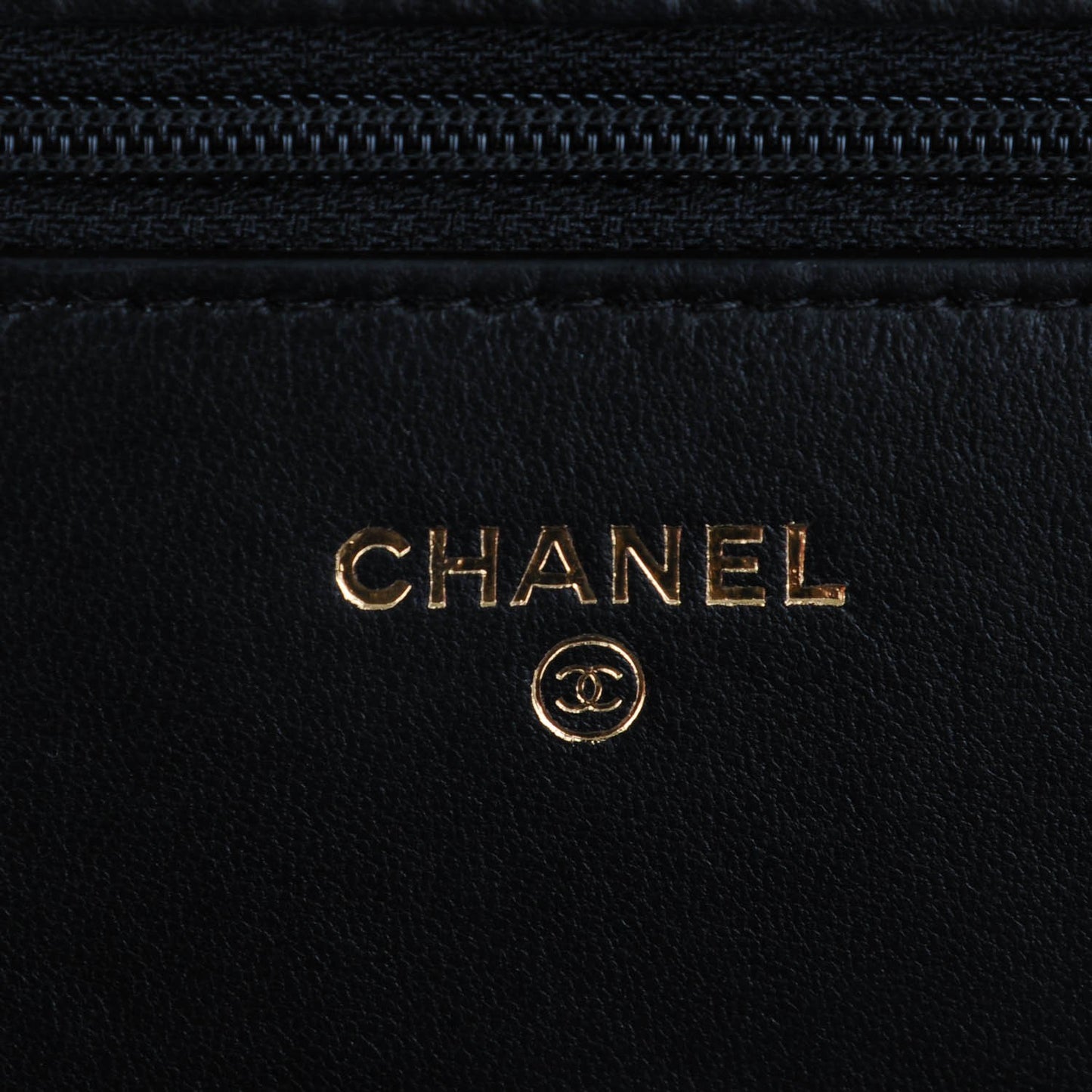 Lambskin Camellia Embossed Wallet On Chain WOC Black Gold