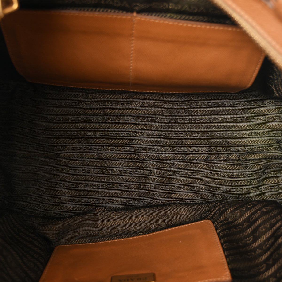 Saffiano Bi-Color Tote Talco Caramel
