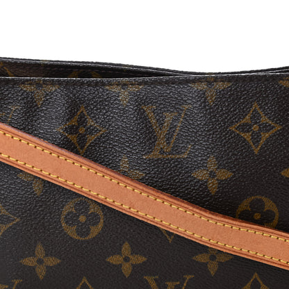 Louis Vuitton Monogram Trotteur 8 of 16