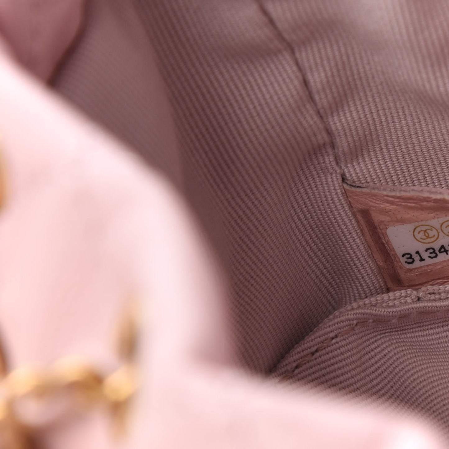 Calfskin Quilted Pearl Mini About Pearls Drawstring Bucket Light Pink