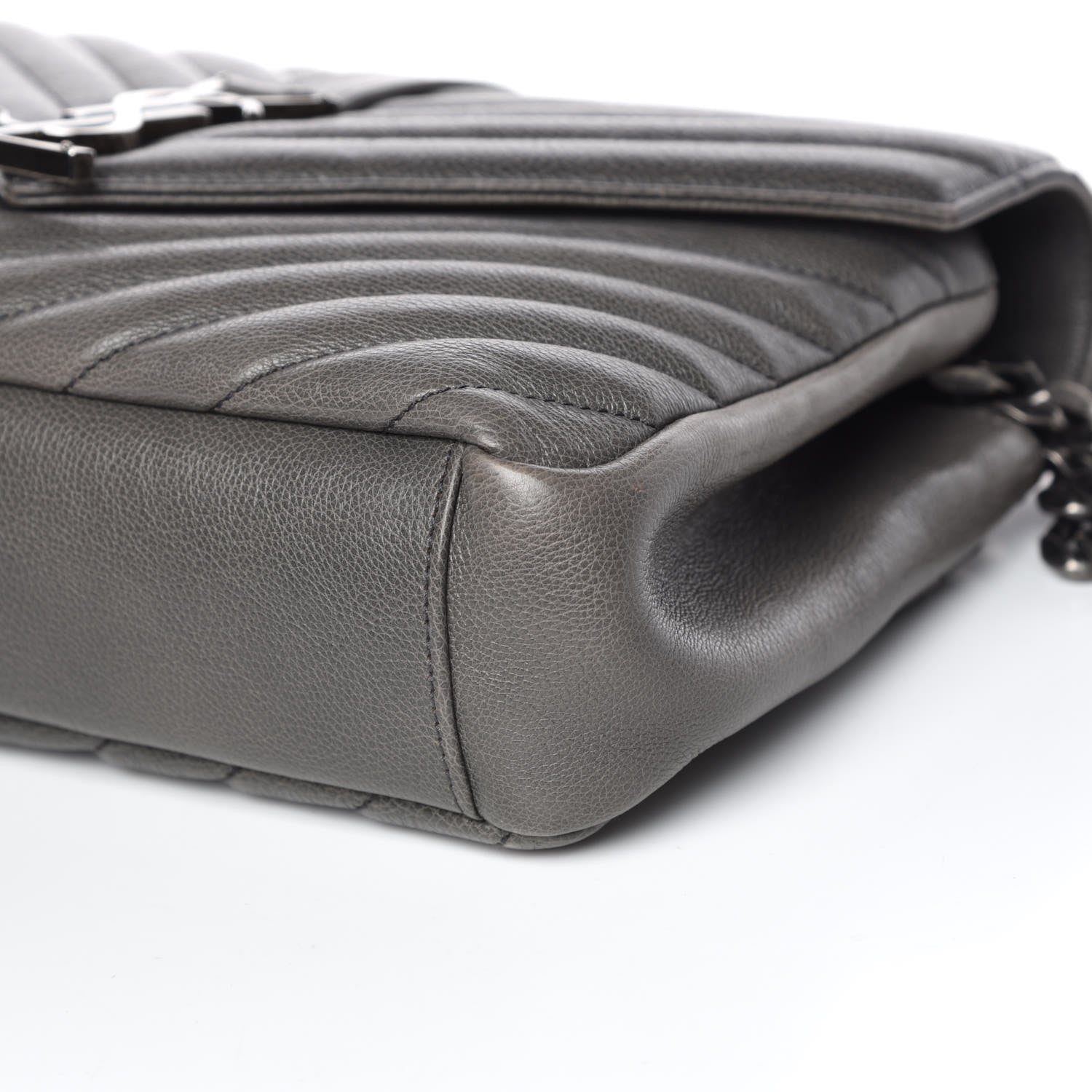 Saint Laurent Sheepskin Matelasse Chevron Monogram Medium College Bag Light Coal 7 of 10
