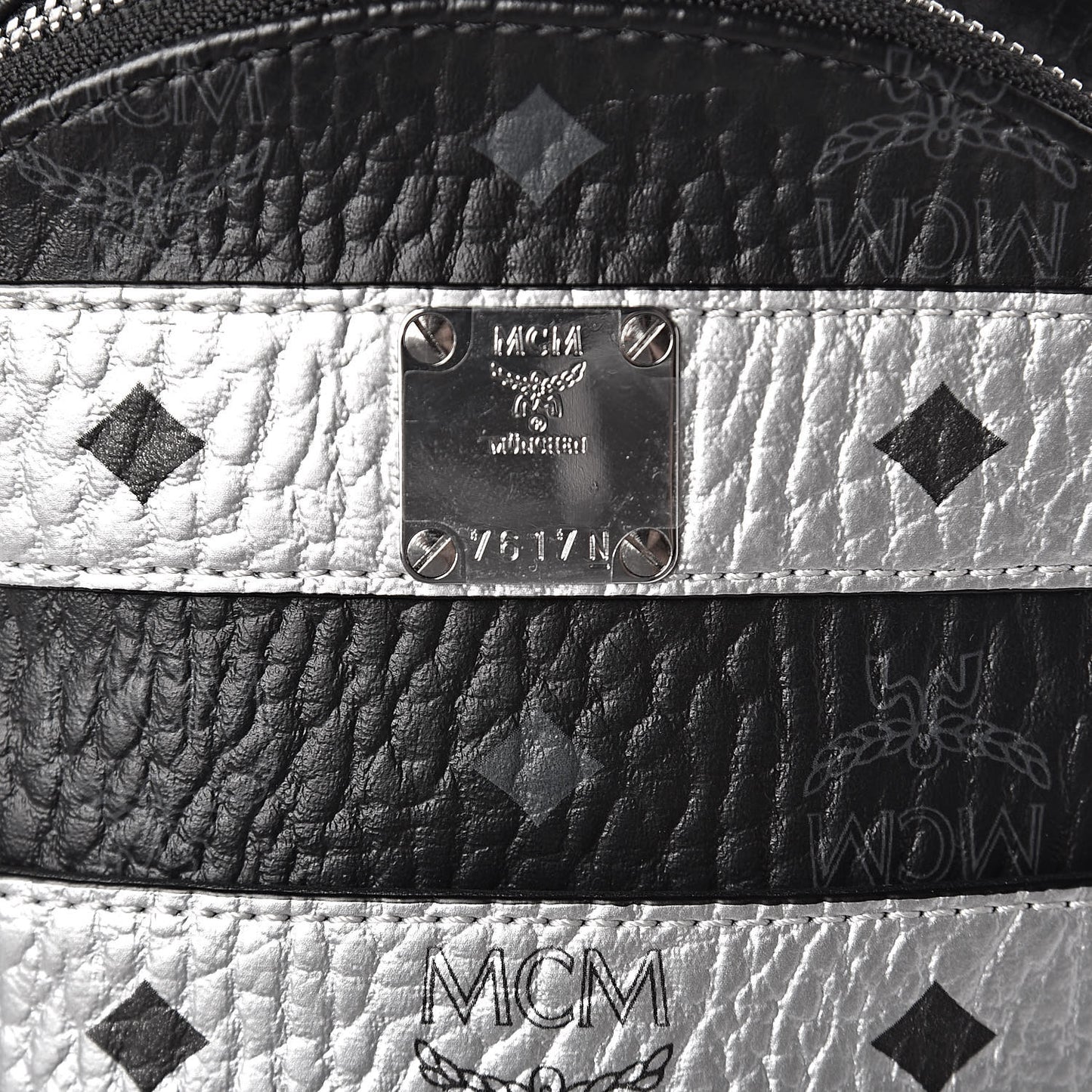 Visetos Spot Medium Sling Bag Black Silver