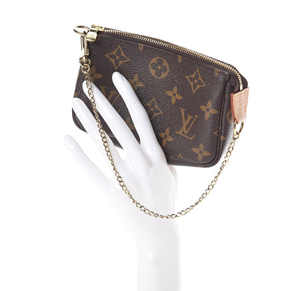 Louis Vuitton Monogram Mini Pochette Accessories 2 of 8