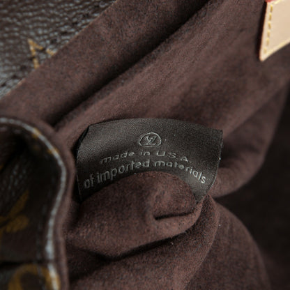 Louis Vuitton Monogram Pochette Metis 7 of 14