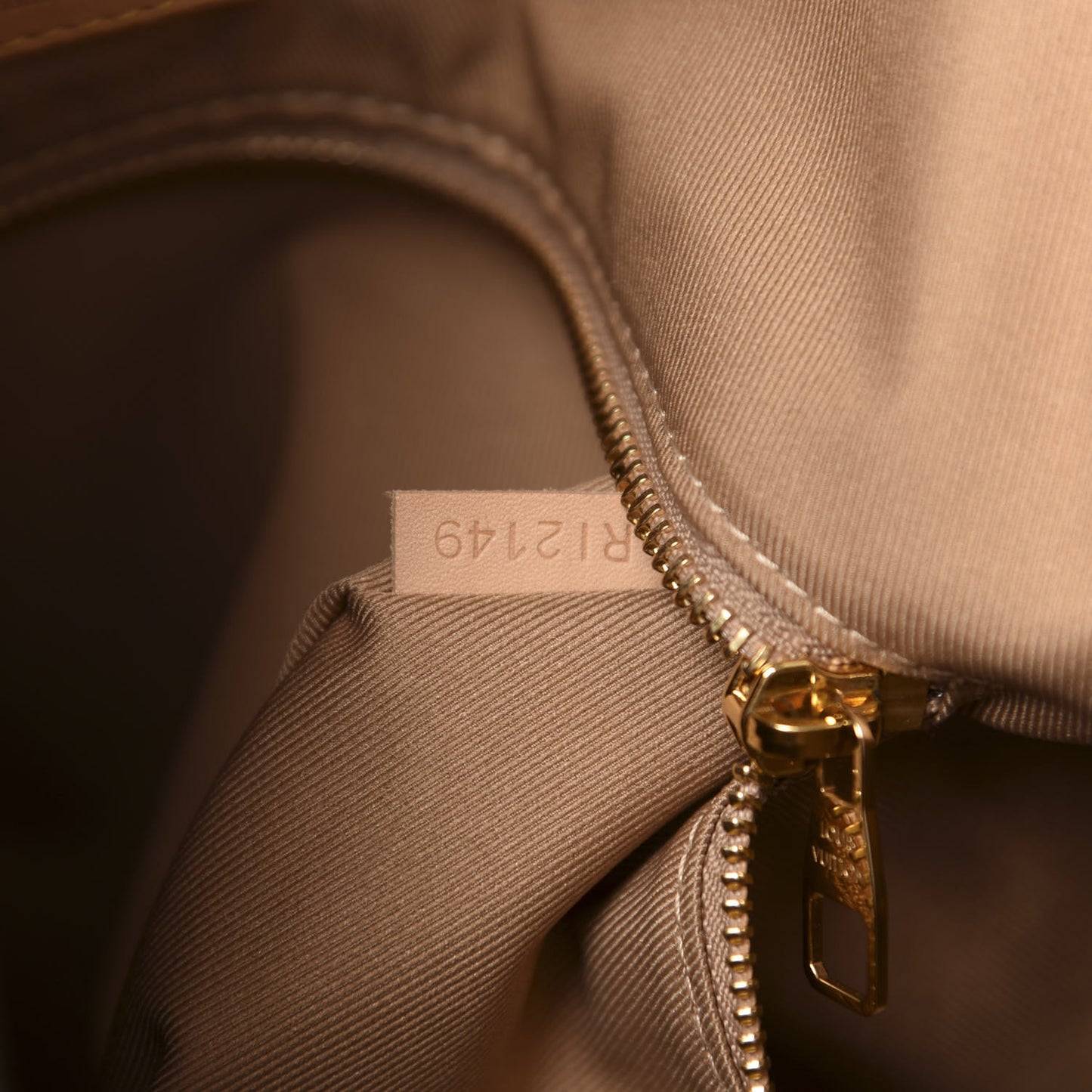 Monogram Graceful MM