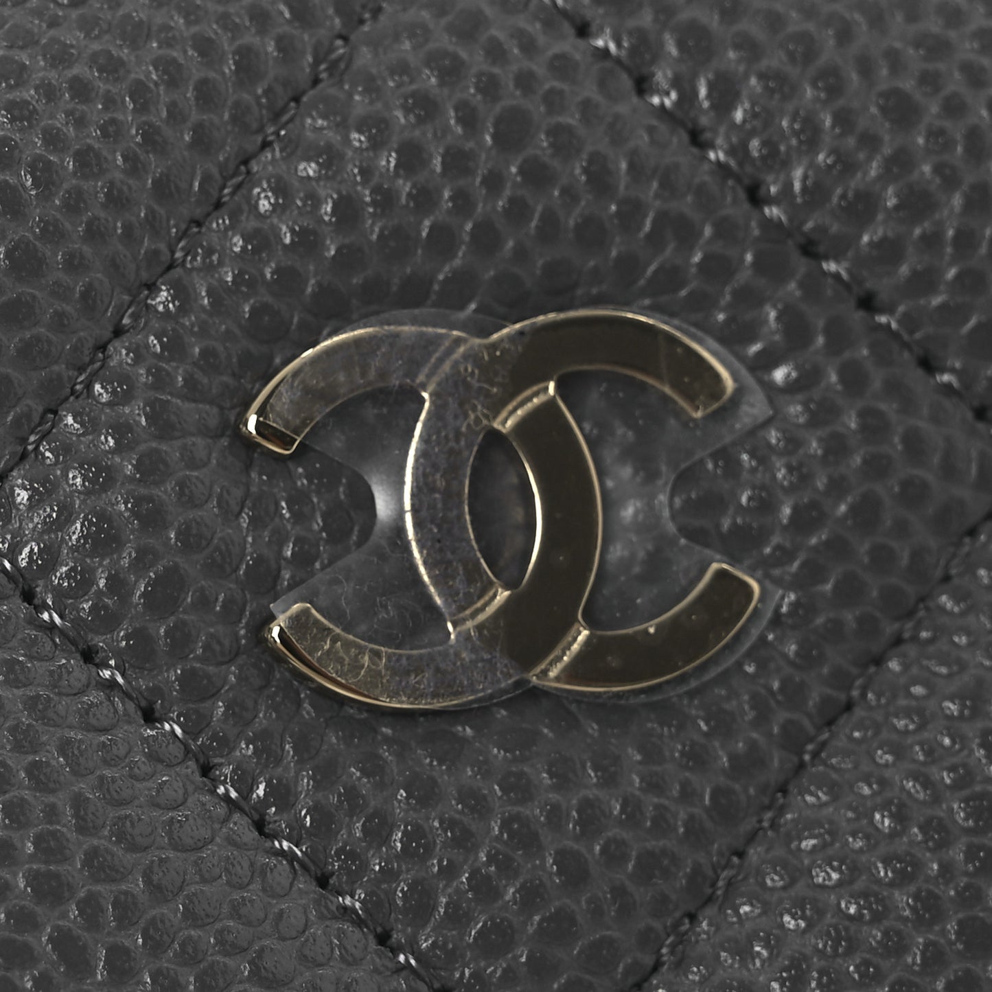 Caviar Quilted Wallet on Chain WOC Grey