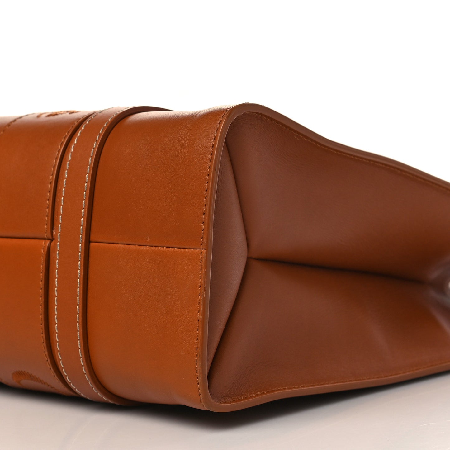 Calfskin Medium Woody Tote Caramel