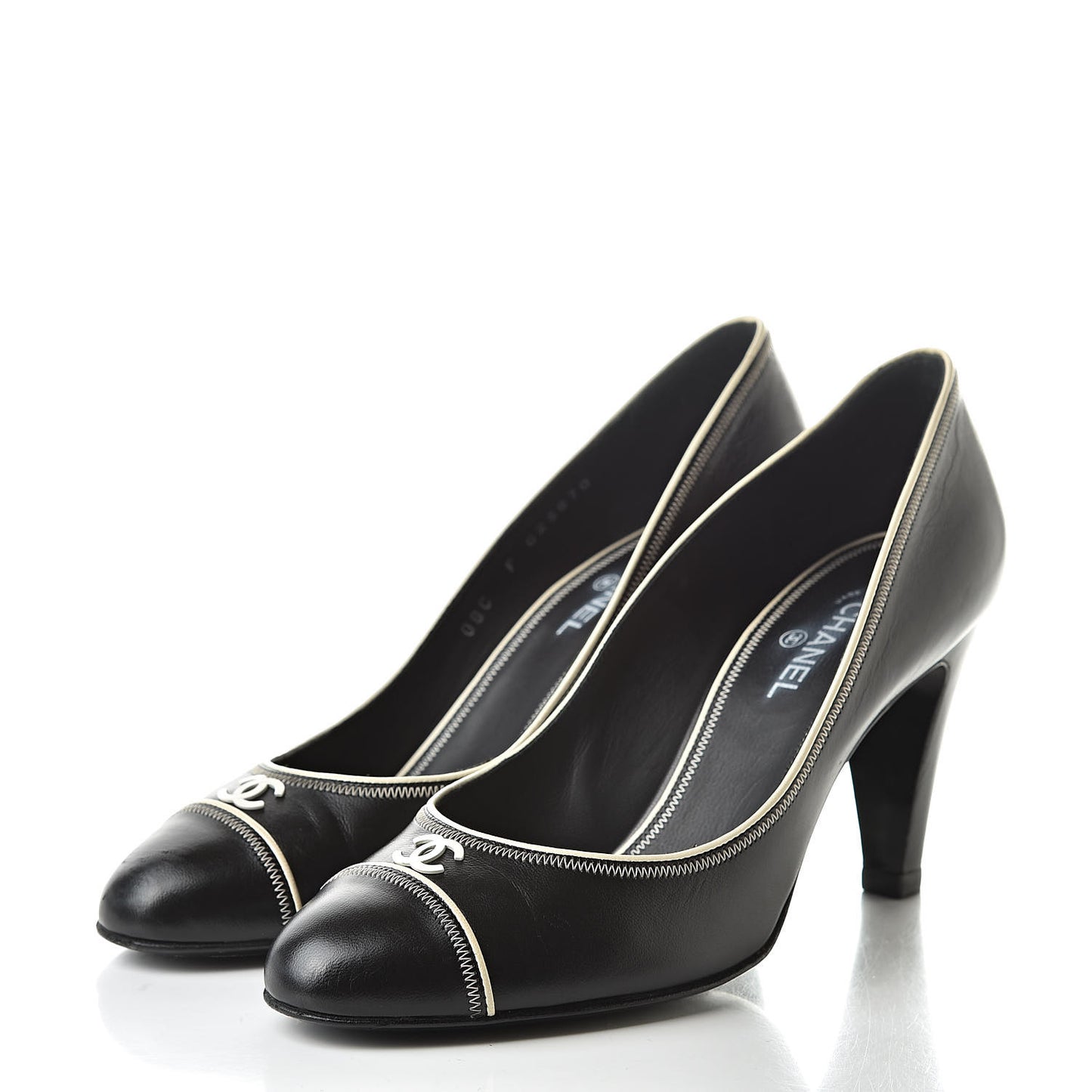Lambskin CC Cap Toe Pumps 37 Black White
