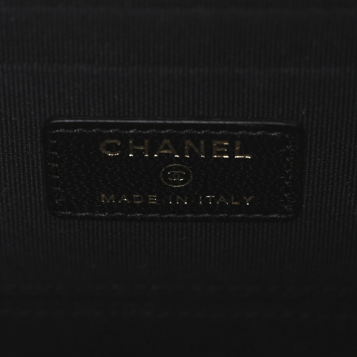 Tweed Diamond Threaded CC Pearl Crush Small Vanity Case With Chain Black Multicolor