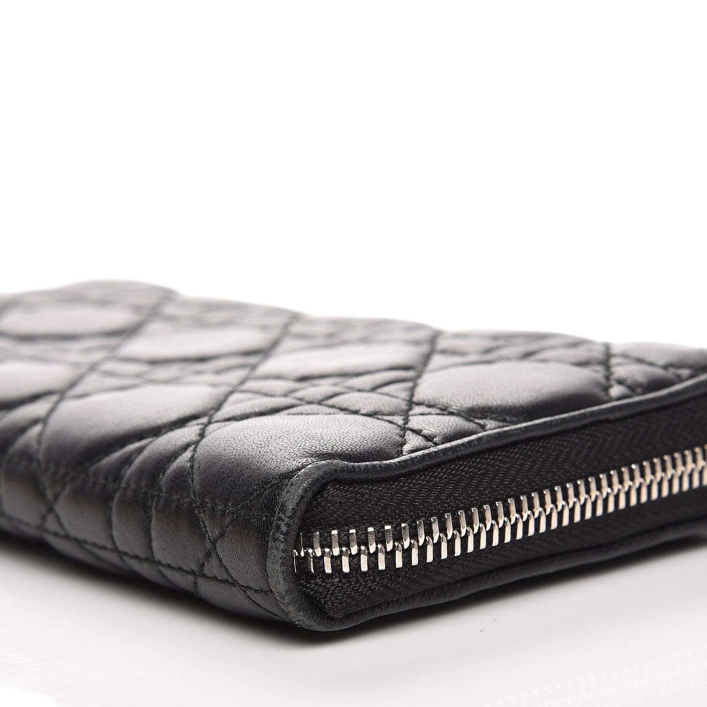 Lambskin Cannage Voyageur Wallet Black