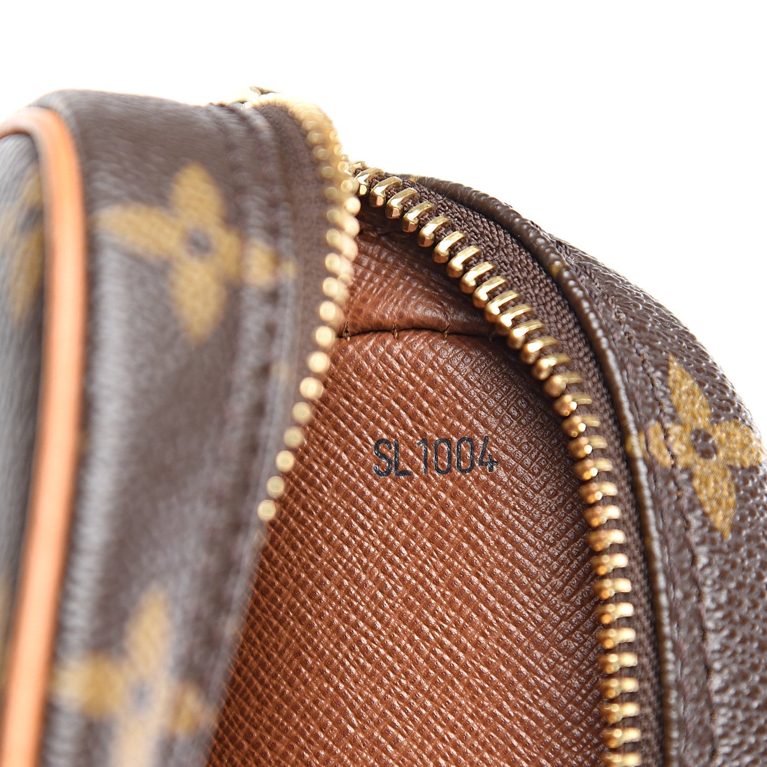 Louis Vuitton Monogram Danube 21 6 of 8