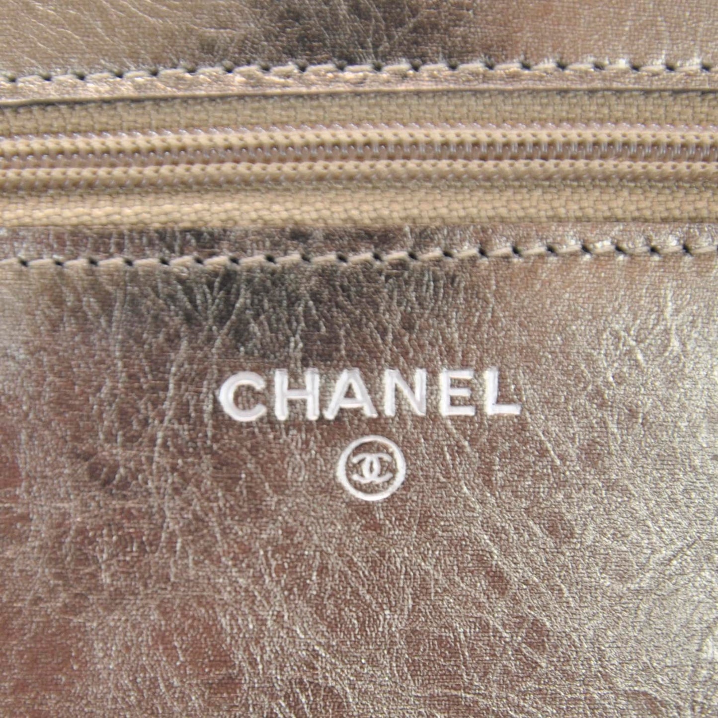 Reissue Wallet On Chain Metallic