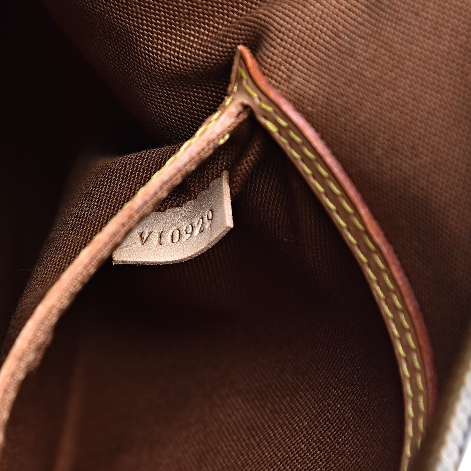 Louis Vuitton Monogram Alma PM 6 of 14