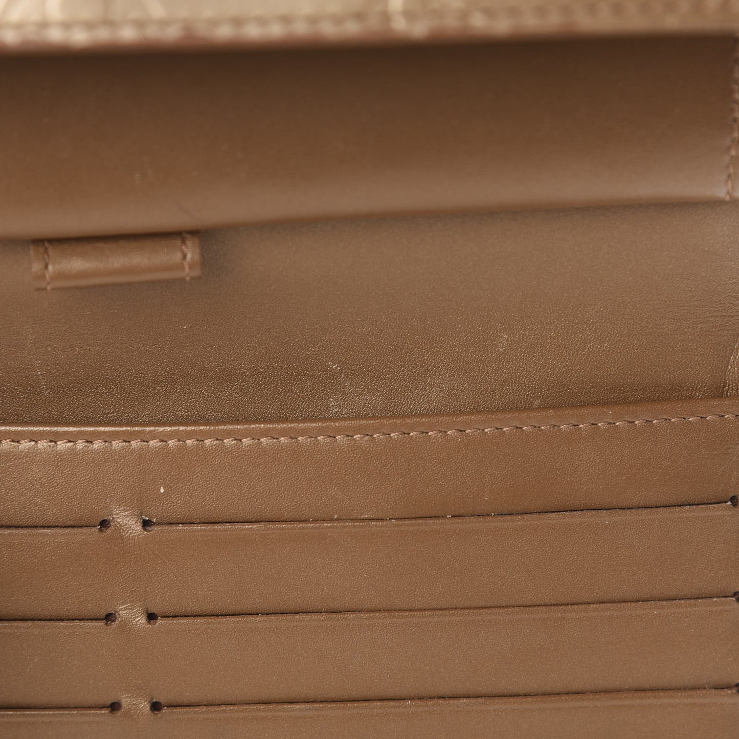 Mat Porte Tresor International Wallet Ambre
