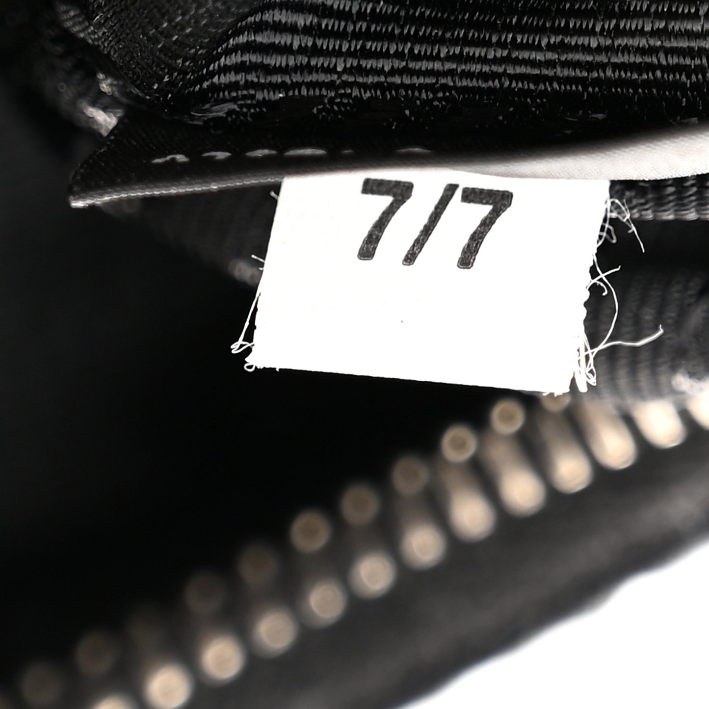 Nylon Re-Edition 2005 Shoulder Bag Black