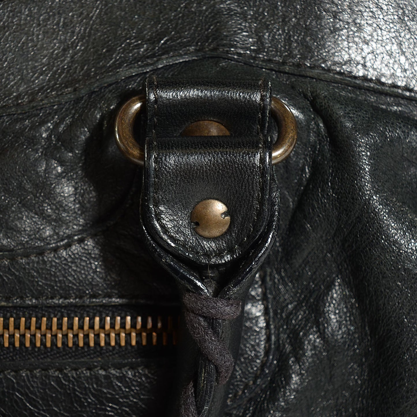Chevre Classic Hardware First Black