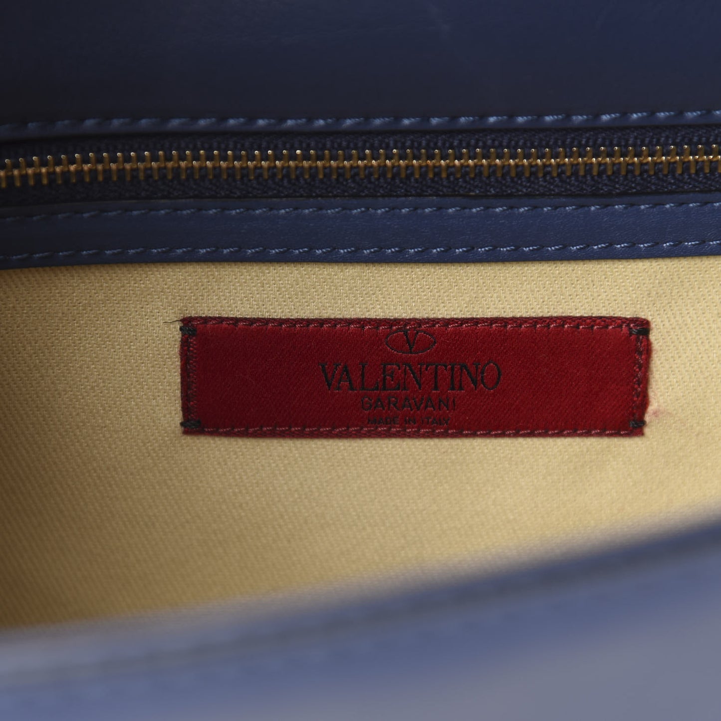 Vitello Medium Glam Lock Rockstud Flap Indigo