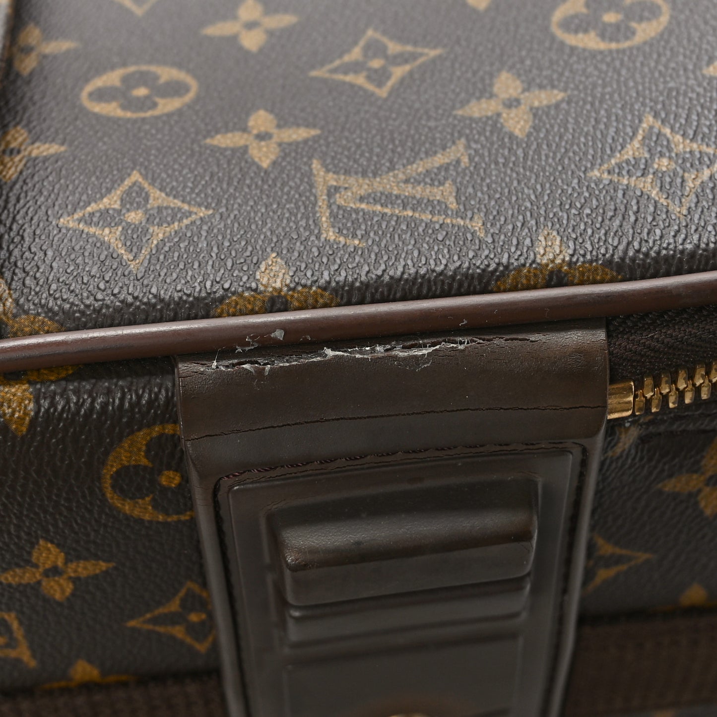 Monogram Pegase 50