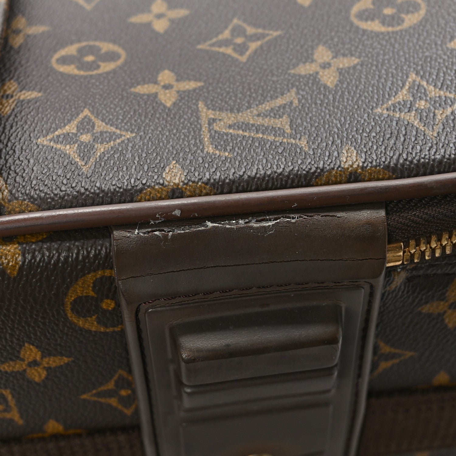 Louis Vuitton Monogram Pegase 50 12 of 15