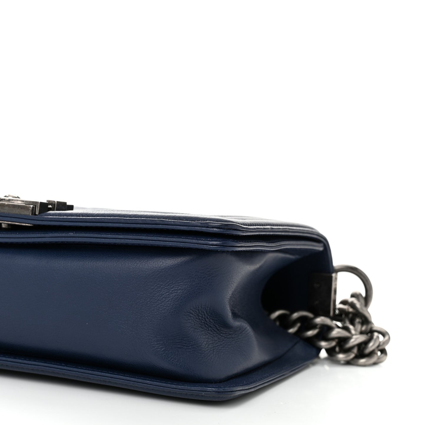 Grained Calfskin Quilted Medium Boy Flap Navy