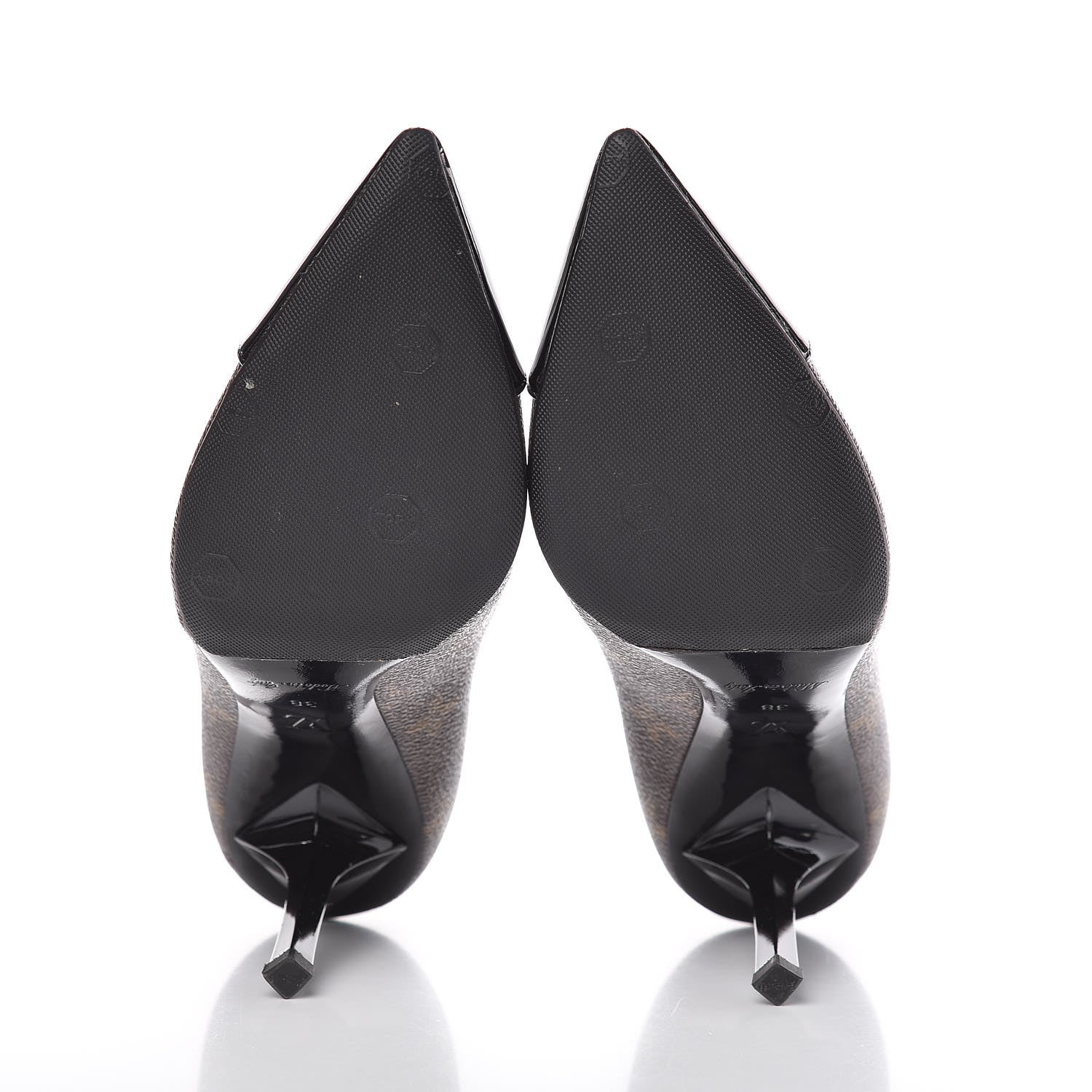 Louis Vuitton Patent Monogram Fetish Pumps 38 9 of 10
