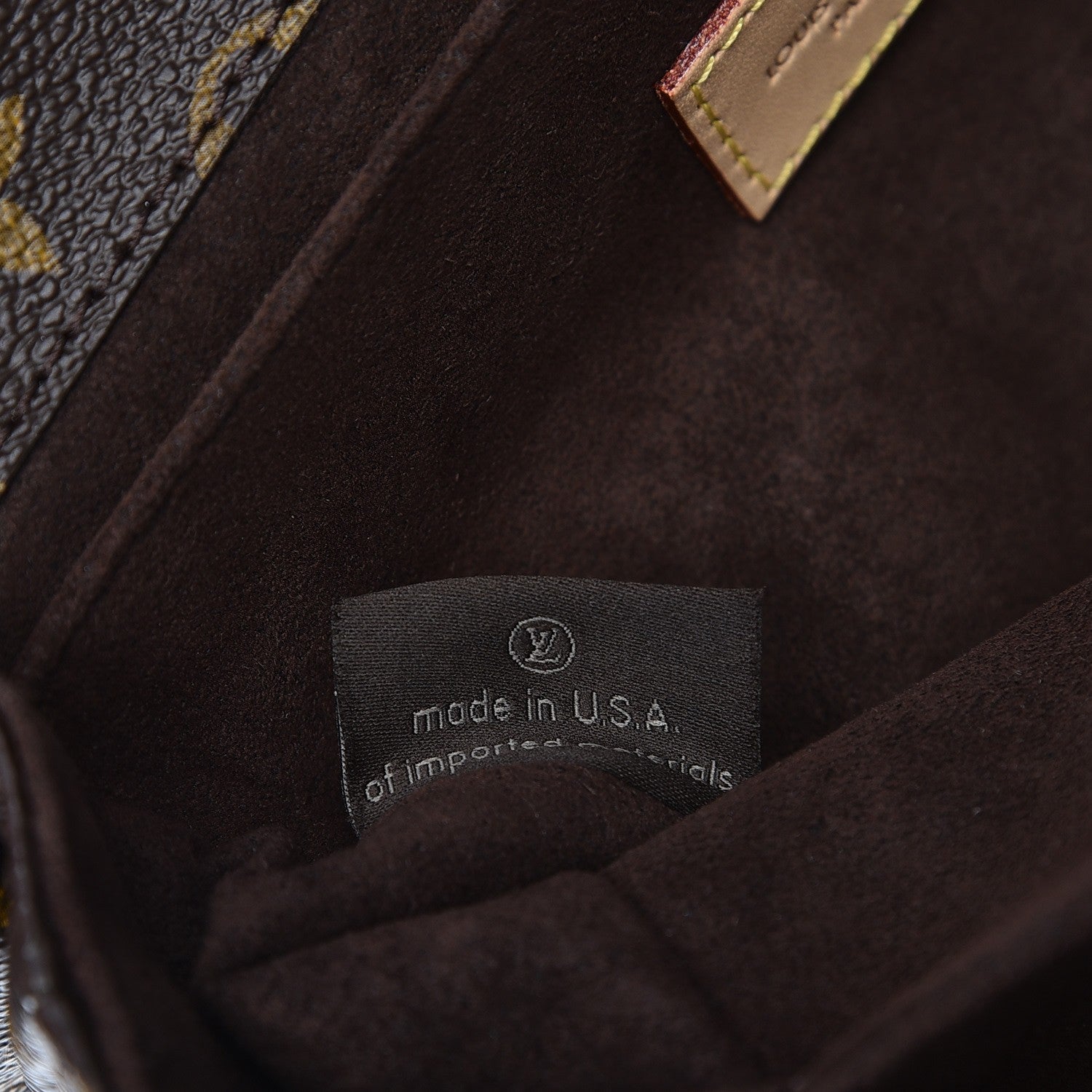 Louis Vuitton Monogram Pochette Metis 7 of 7