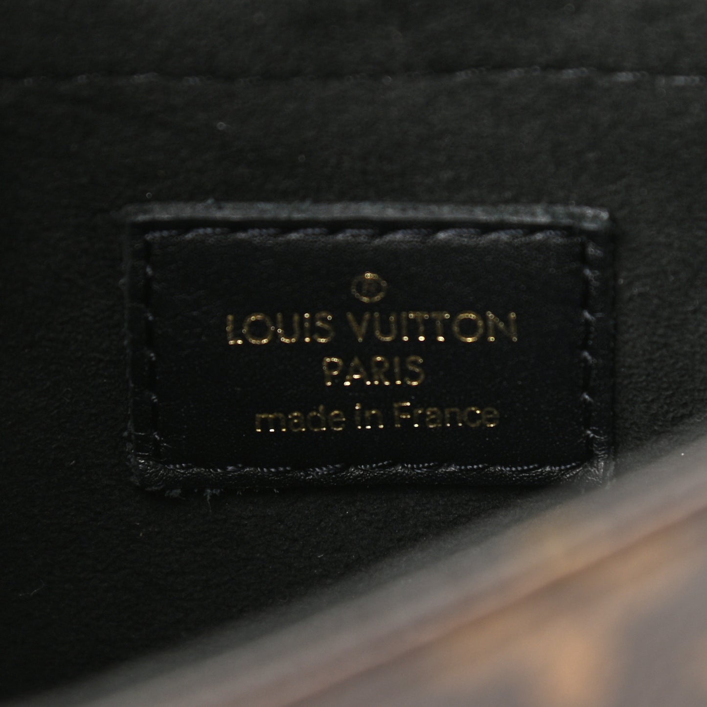 Monogram Locky BB Black