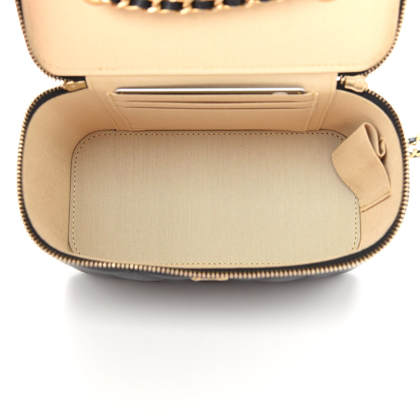 Lambskin Quilted Pearl Crush Small Vanity Case With Chain Black
