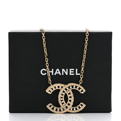 Chanel Crystal Textured CC Necklace Gold 5 of 5