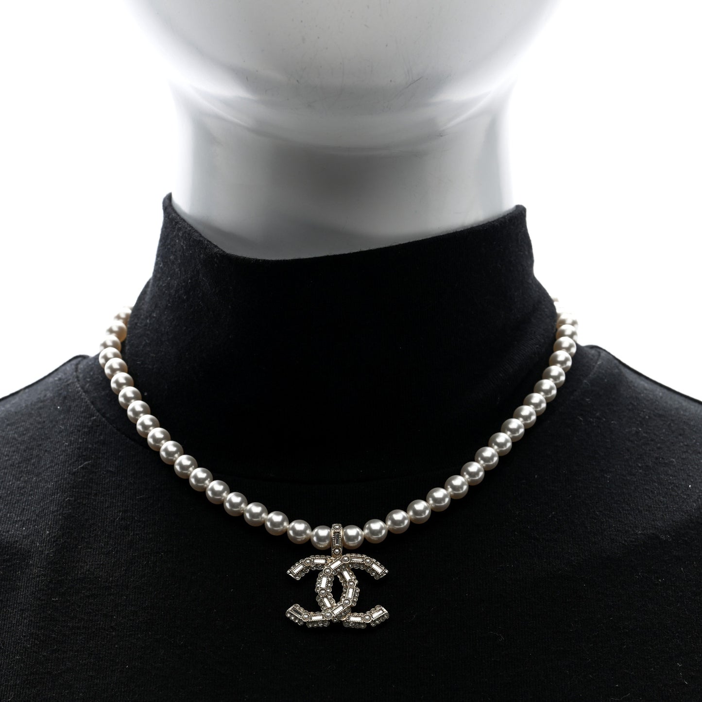 Pearl Crystal Baguette CC Short Necklace Gold