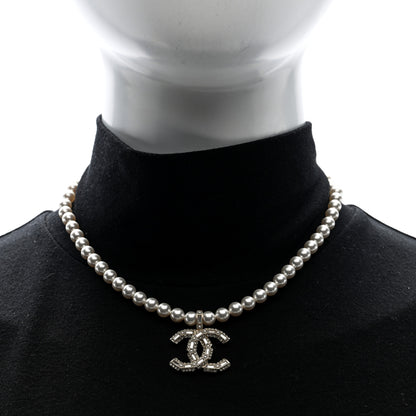 Chanel Pearl Crystal Baguette CC Short Necklace Gold 2 of 5