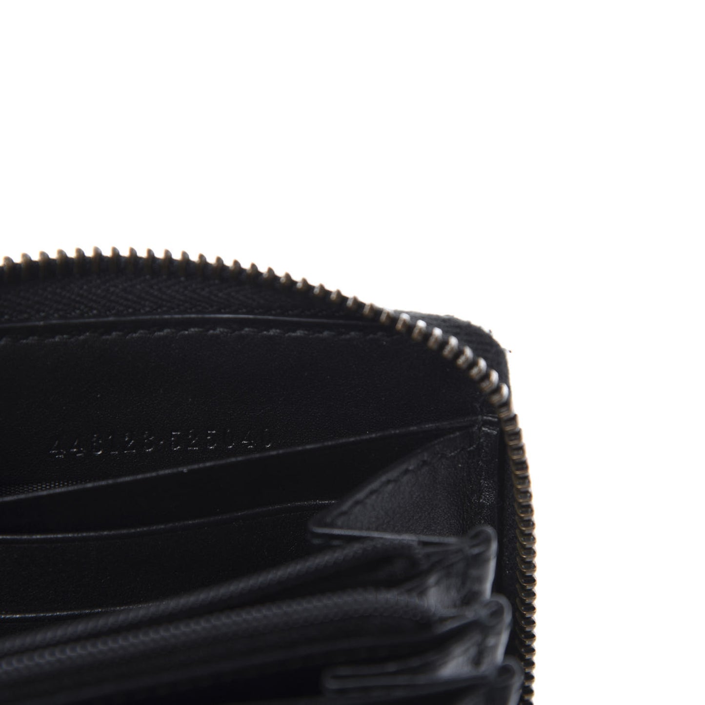 Calfskin Matelasse GG Marmont Zip Around Wallet Black
