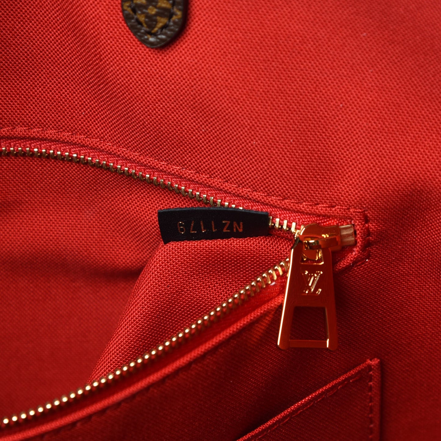 Reverse Monogram Giant Onthego GM