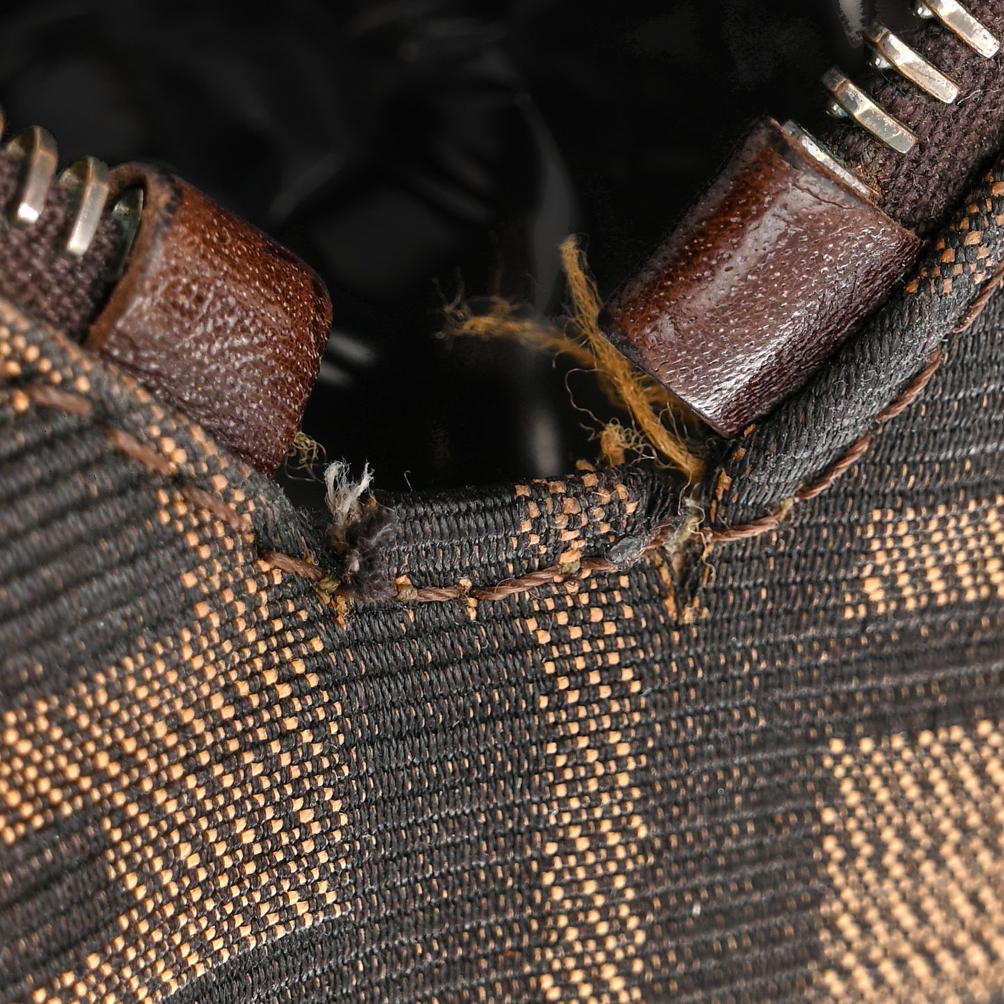Zucca Hobo Tobacco