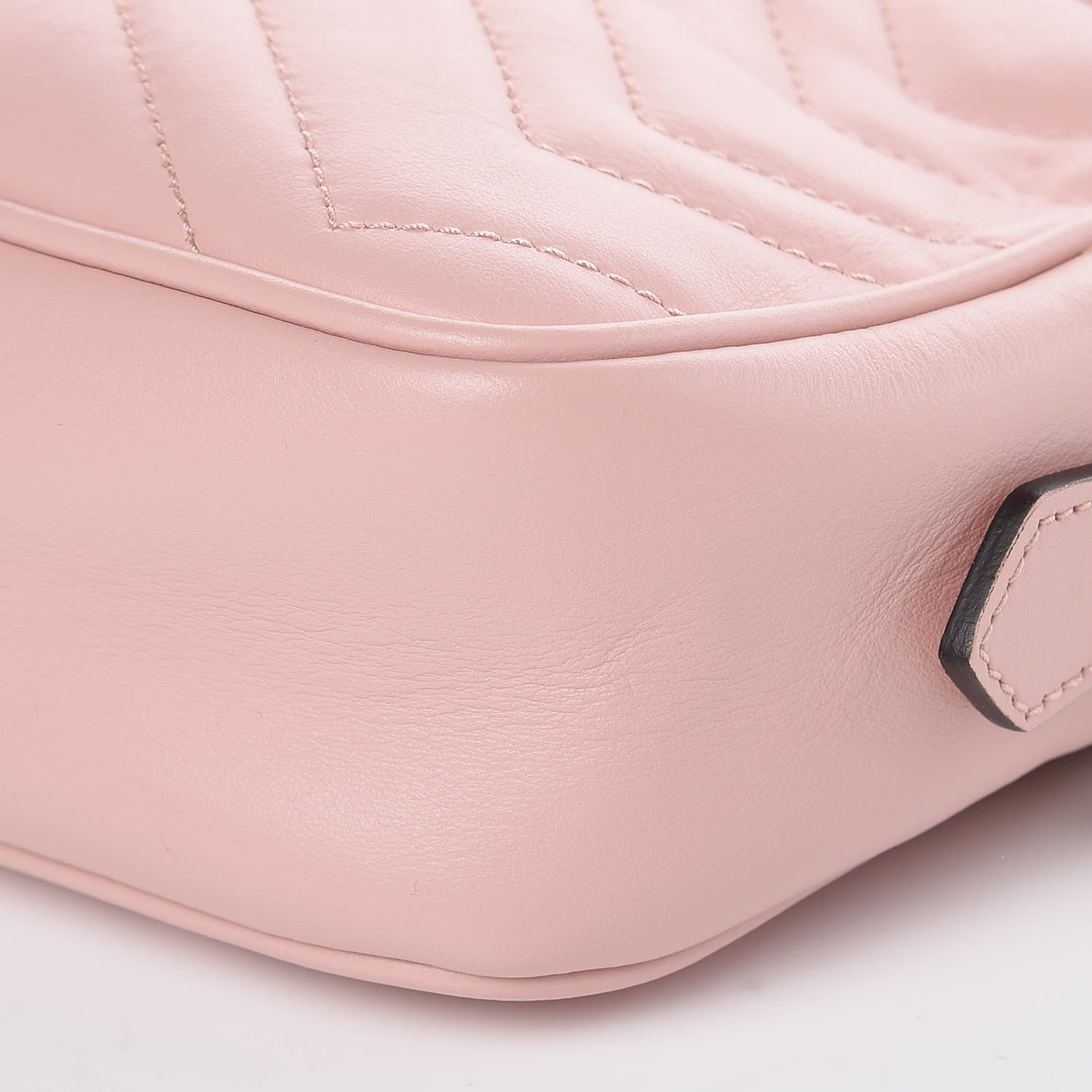Calfskin Matelasse Mini GG Marmont Chain Shoulder Bag Perfect Pink