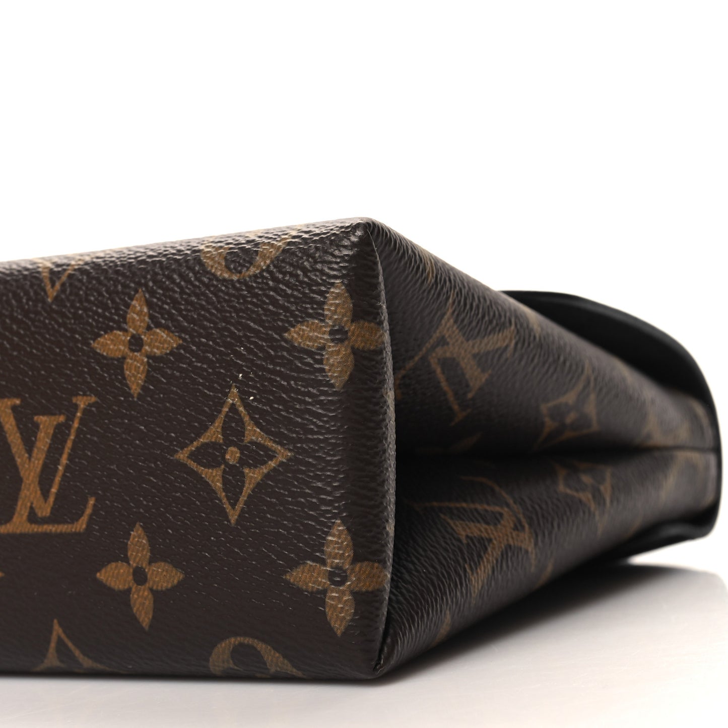 Monogram Locky BB Black