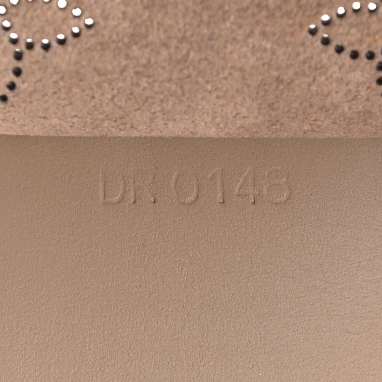 Louis Vuitton Mahina Girolata Galet 8 of 15