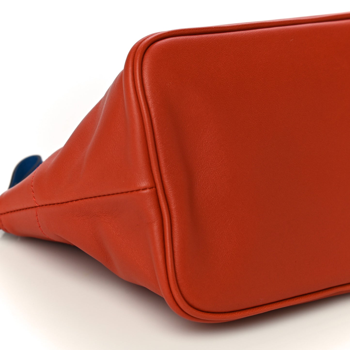 Lambskin Swift Tohubohu Pouch MM Cornaline Bleu Zellige