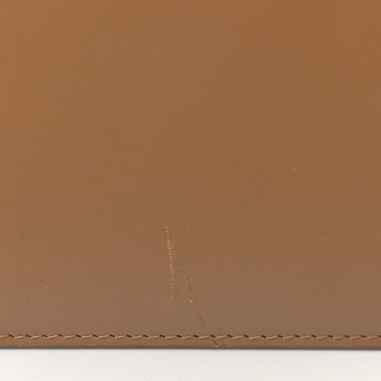 Patina Box Calfskin Medium Clasp Bag Light Camel