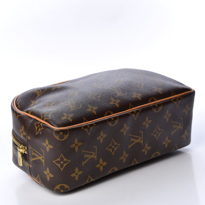 Louis Vuitton Monogram Toiletry Bag 25 3 of 7
