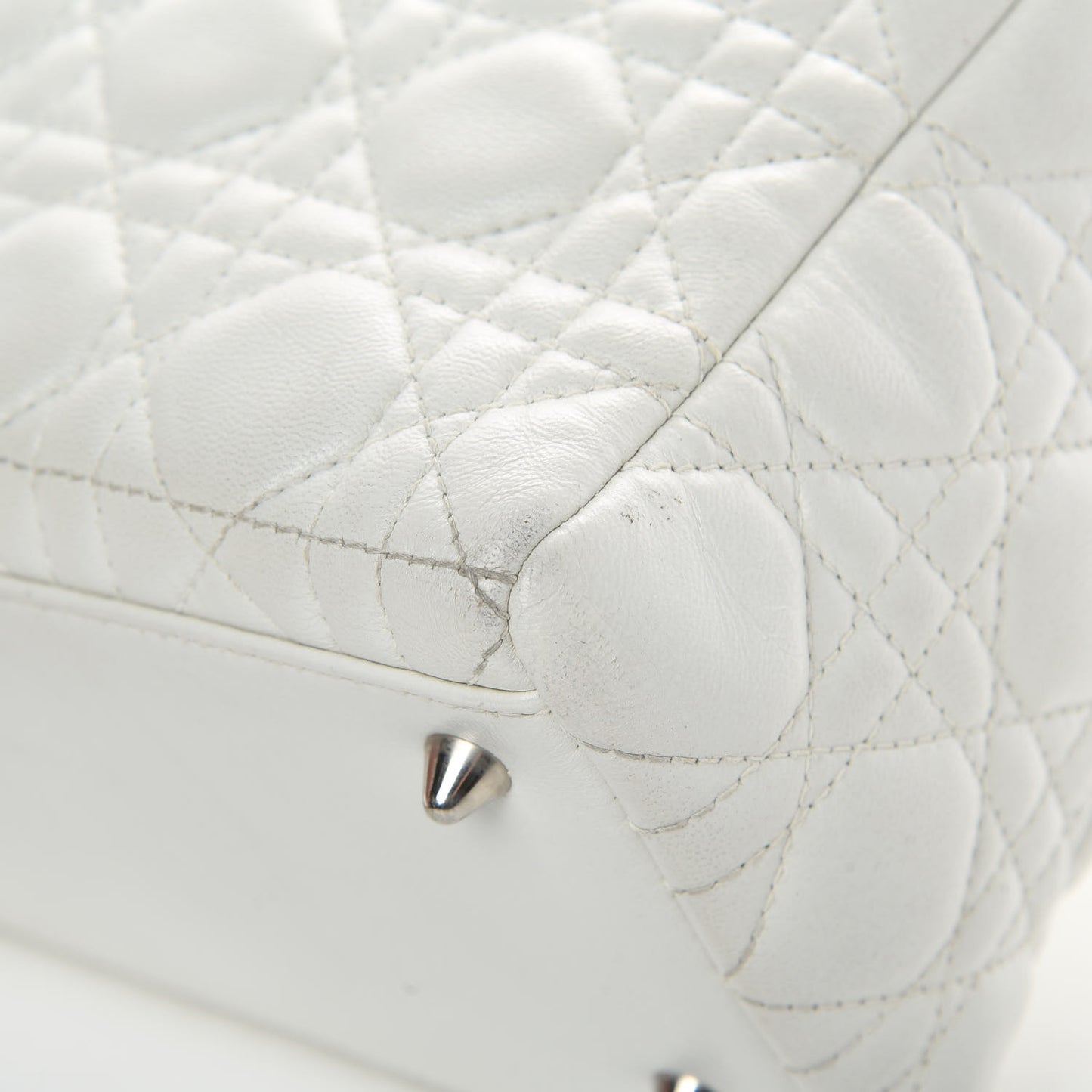 Lambskin Cannage Medium Lady Dior White