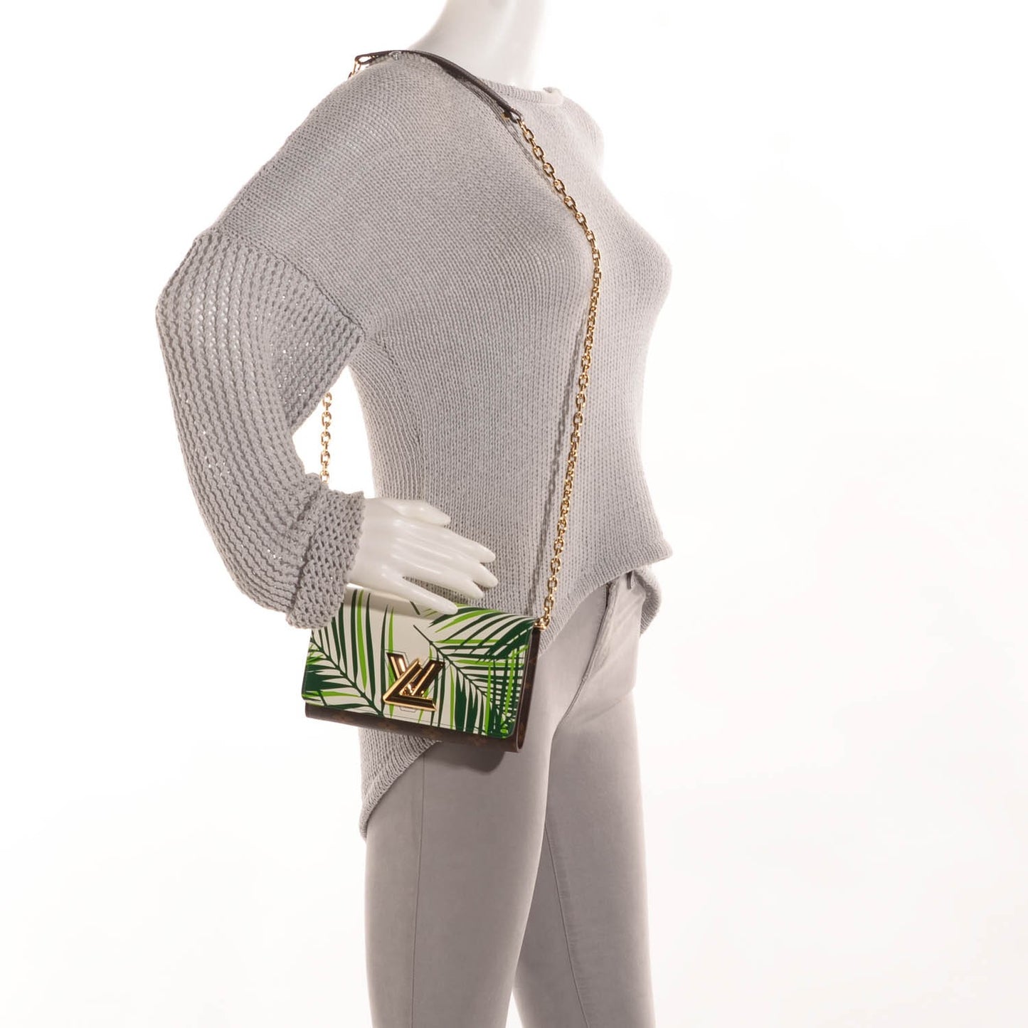 Monogram Palm Twist Chain Wallet Vert White
