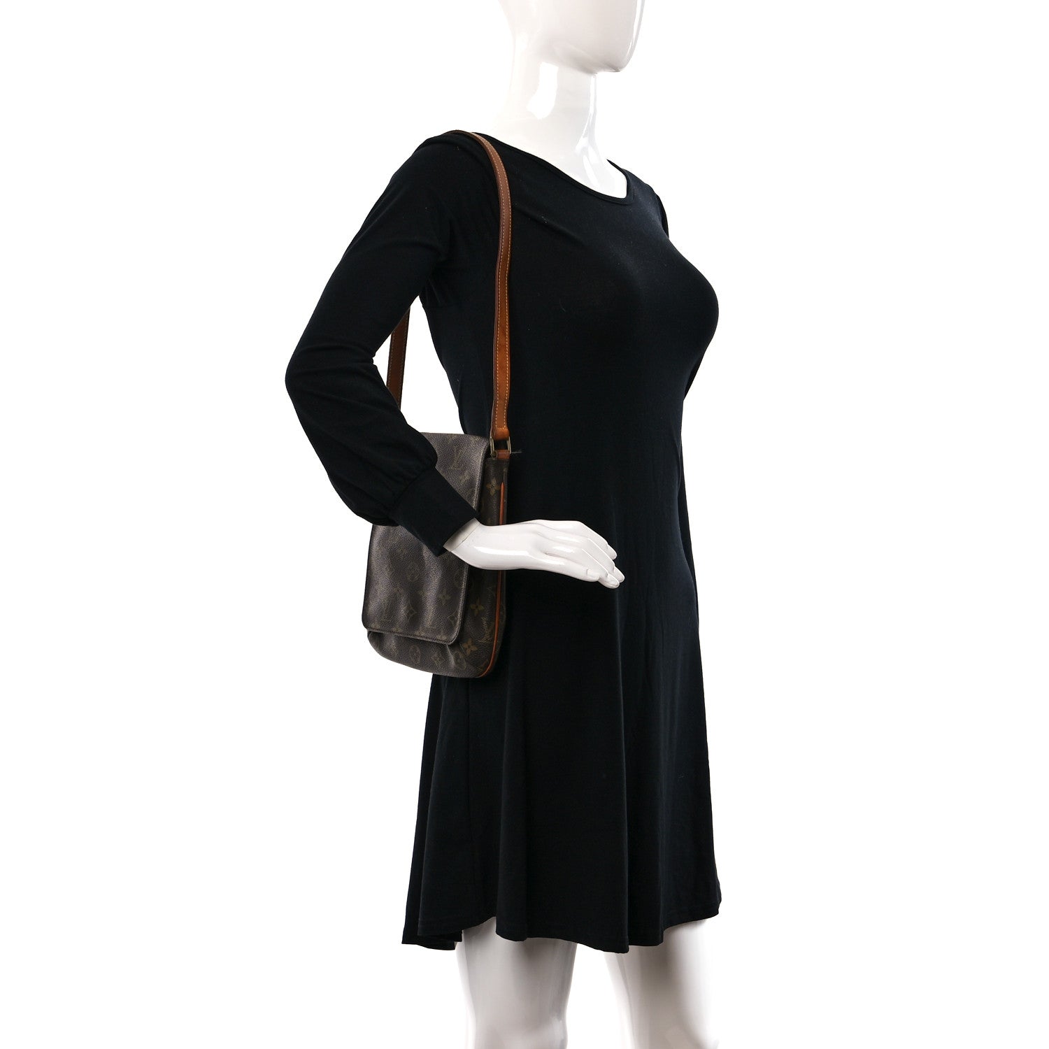 Louis Vuitton Monogram Musette Salsa 2 of 9