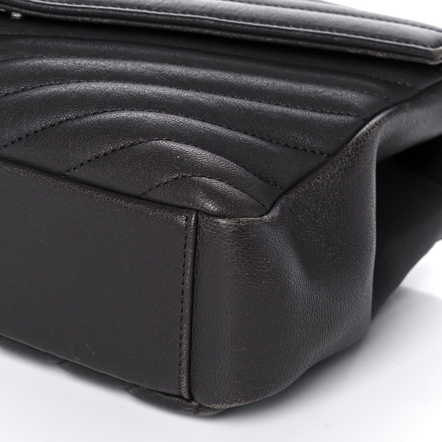 Saint Laurent Sheepskin Matelasse Chevron Monogram Medium College Bag Asphalt 10 of 12