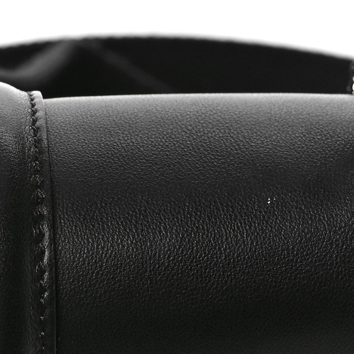 Grained Calfskin Teen Soft 16 Shoulder Bag Black