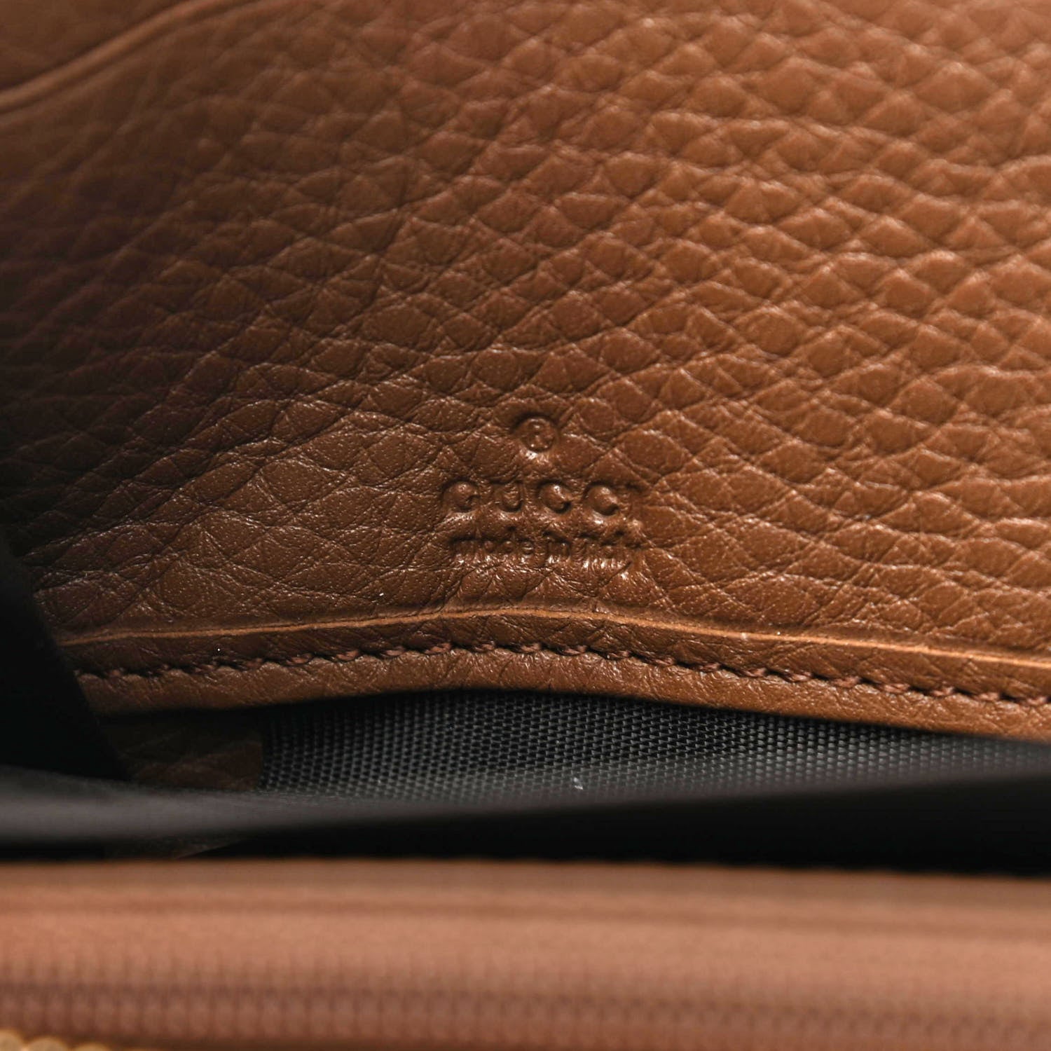 Gucci Pebbled Calfskin Soho Zip Around Wallet Brown 6 of 8