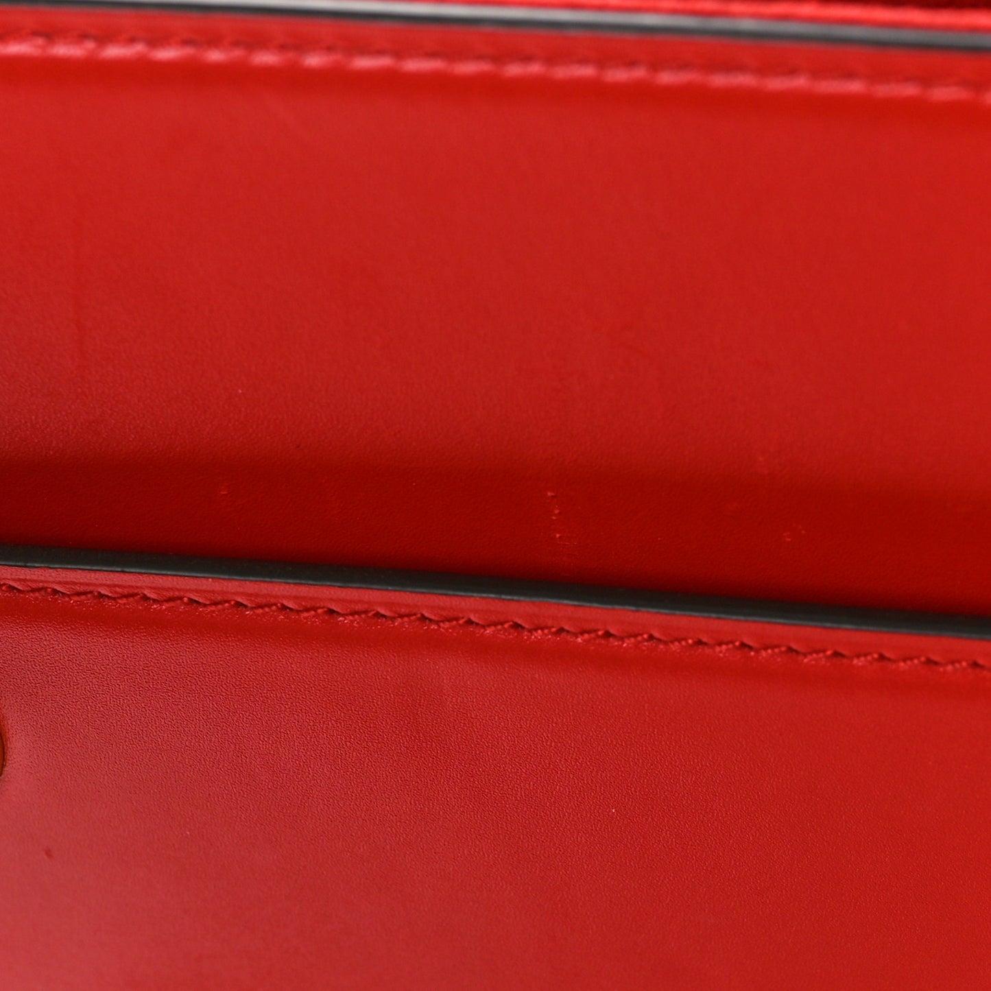 Calfskin S Lock XL Red