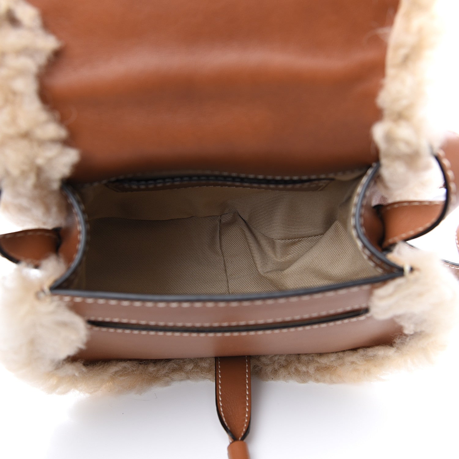 Chloe Small Grain Shiny Calfskin Small Marcie Round Crossbody Bag Caramel 4 of 8