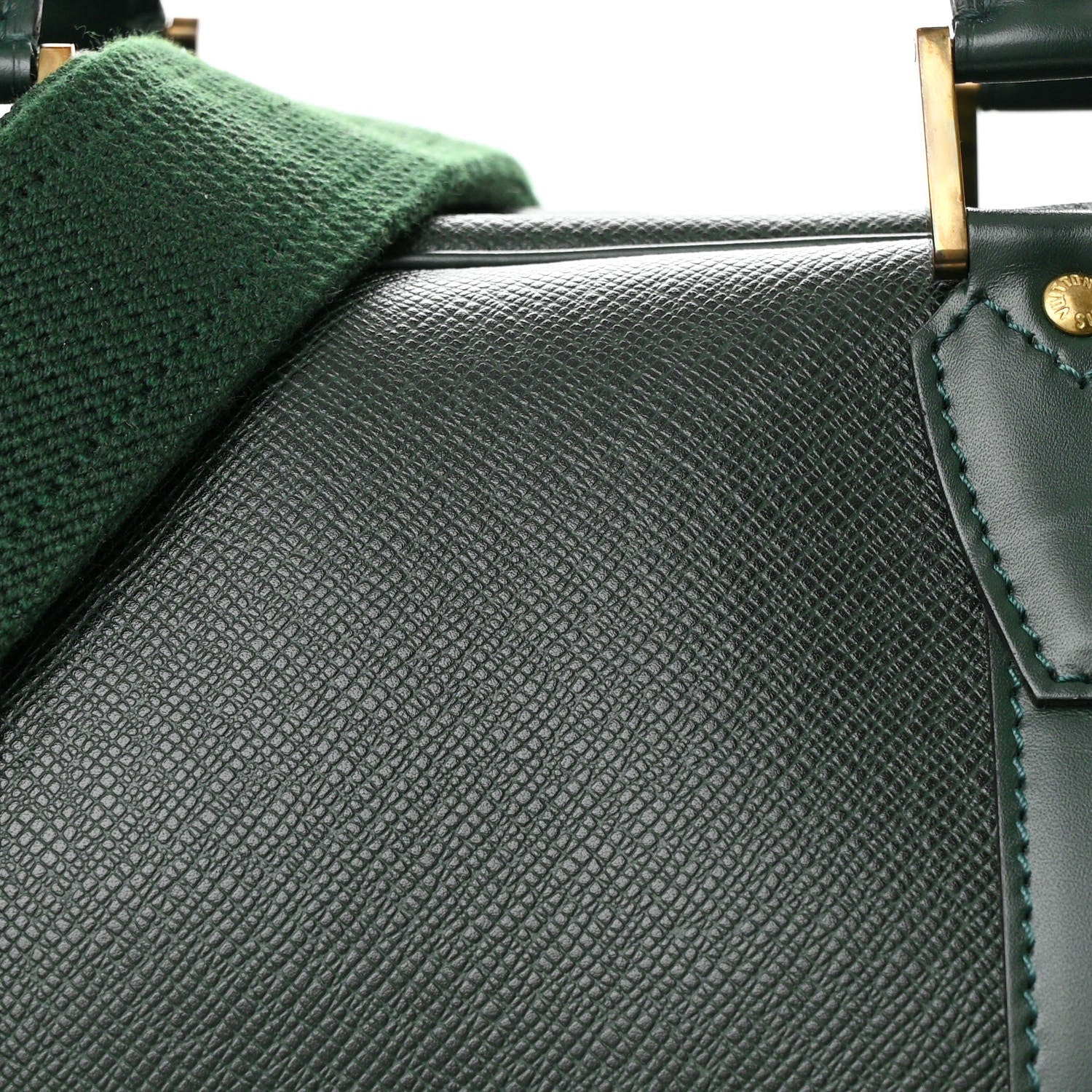 Louis Vuitton Taiga Kendall PM Epicea 8 of 11